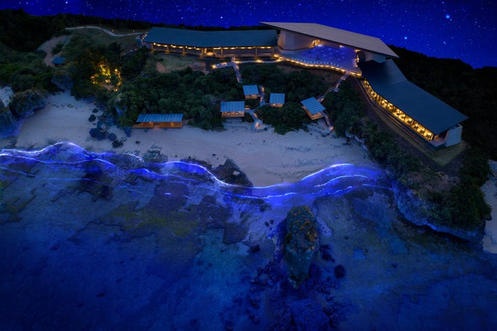 沖縄「星野リゾート バンタカフェ」で夜の海が輝く冬イルミネーション開催