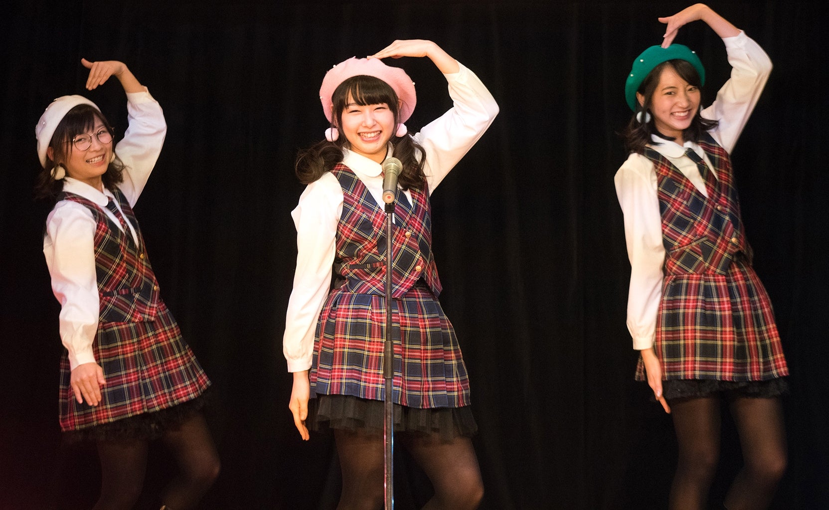 桜井日奈子・武田玲奈・伊藤沙莉の“限定ユニット”新曲ダンスが中毒的可愛さ