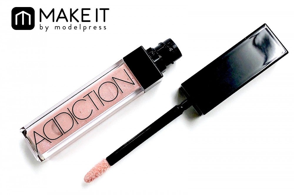 ADDICTION／リップグロス ピュア／全10色／各2,500円（税抜） (C)メイクイット