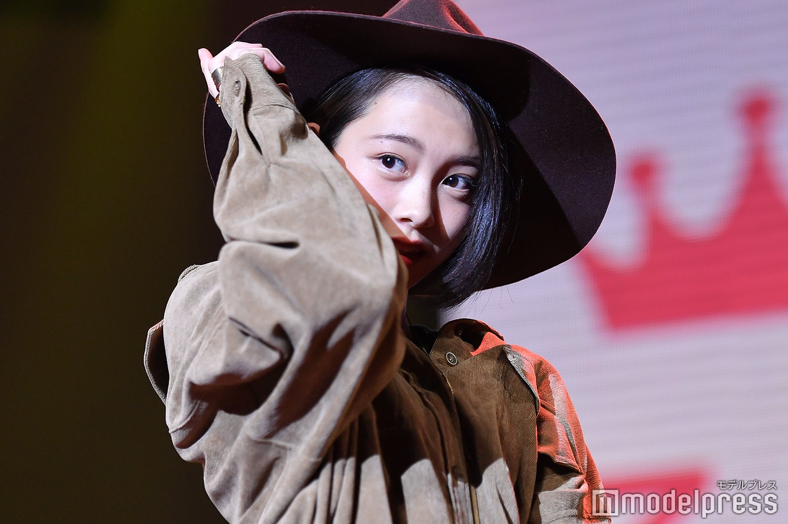 （C）モデルプレス