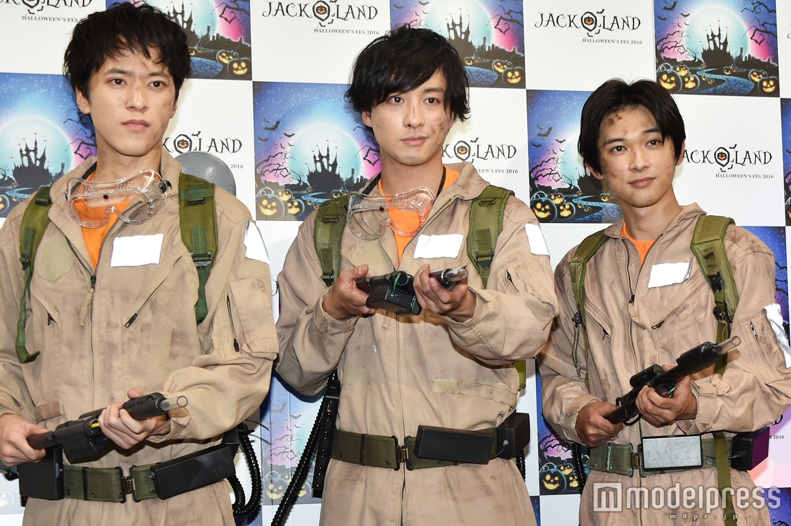 （左から）松島庄汰、渡部秀、吉沢亮（C）モデルプレス