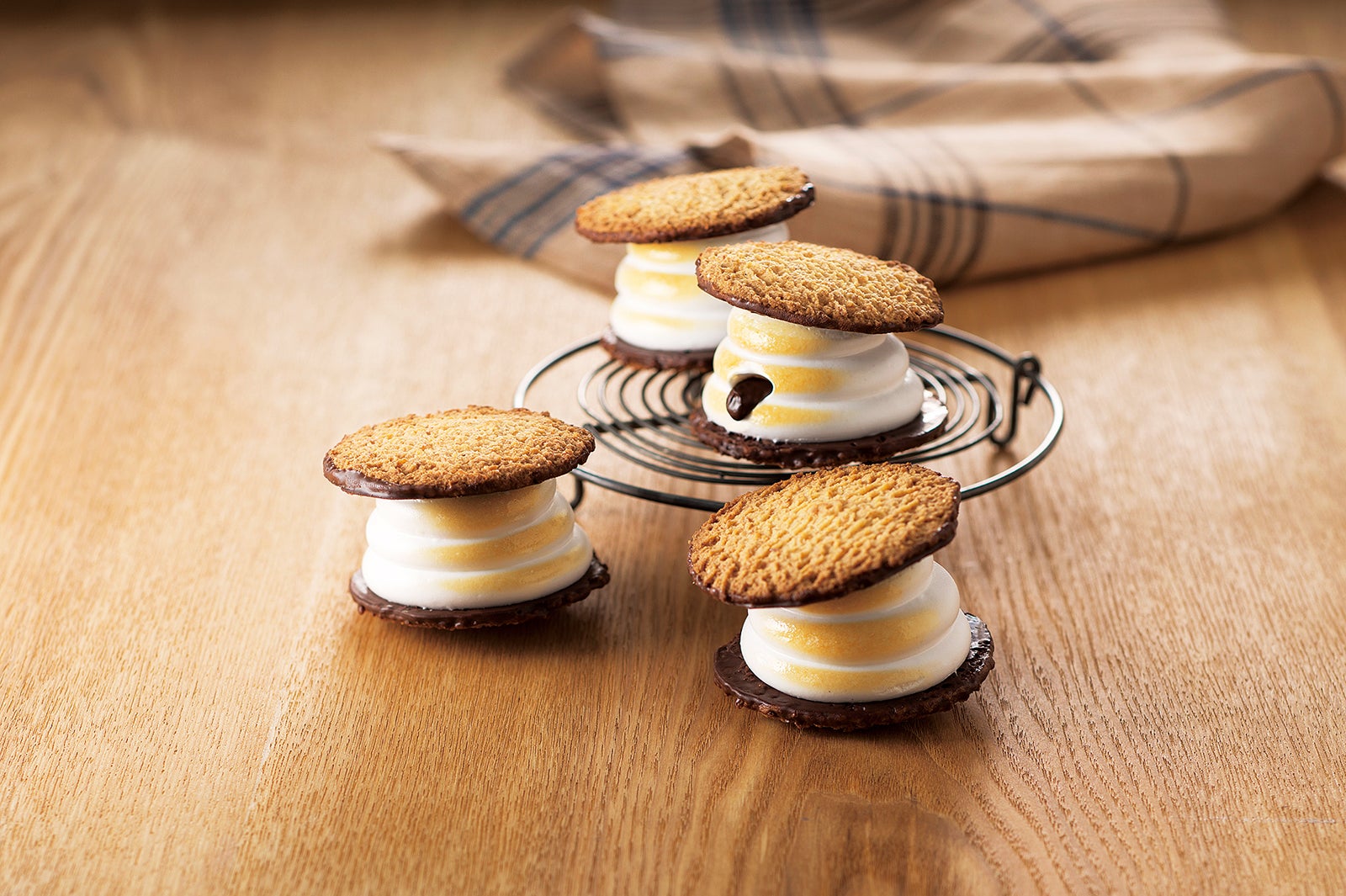 ベイクドマロウ（6個入り） 税込 1,101円／画像提供：大丸松坂屋百貨店