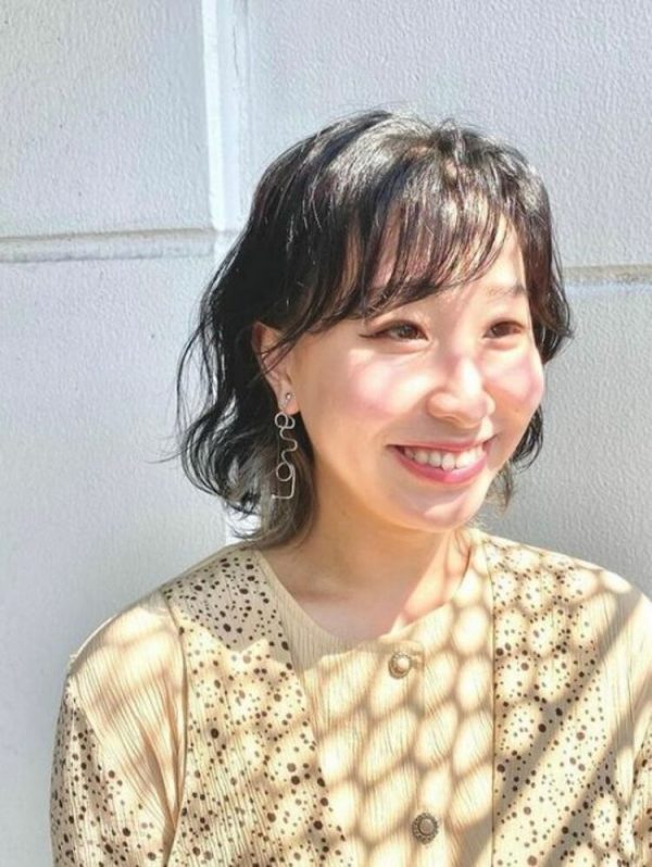 大人可愛いが叶う エアリーボブ とは 30 40代女性も挑戦しやすい髪型カタログ モデルプレス