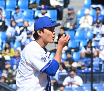 DeNA藤浪 四回途中を5安打4失点、2四球