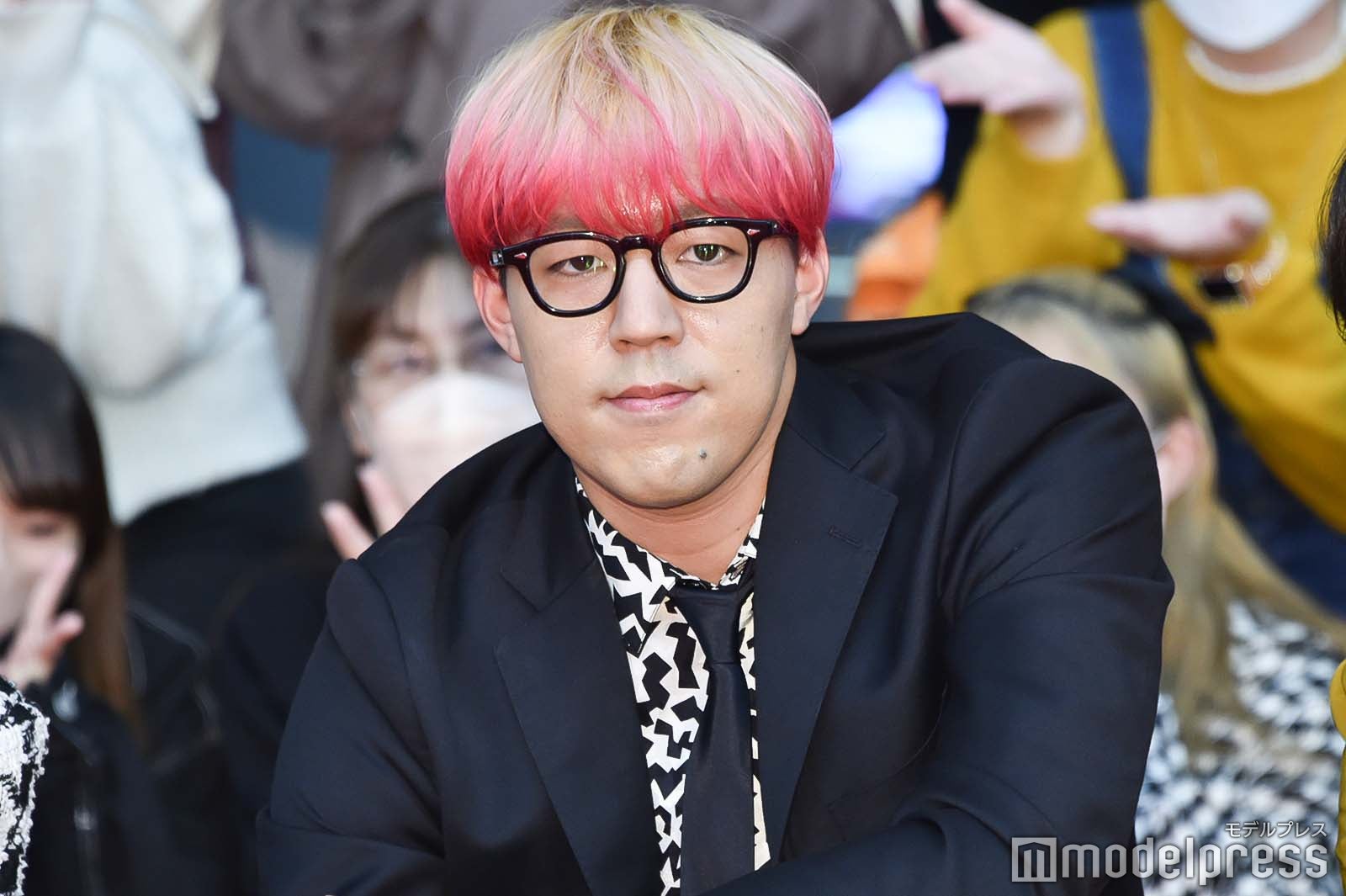 ボウリングは「全員上手い」と即答するも1投目でヘルプカードを使った世界 （C）モデルプレス