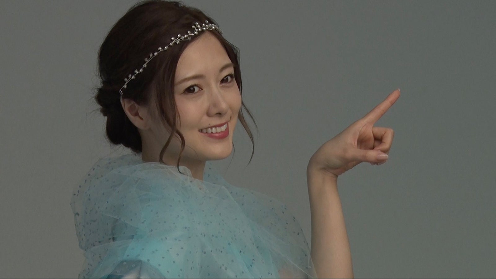 白石麻衣 （C）乃木坂46LLC