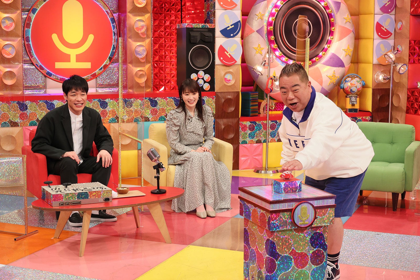 川島明、高山一実、出川組 （C）テレビ朝日