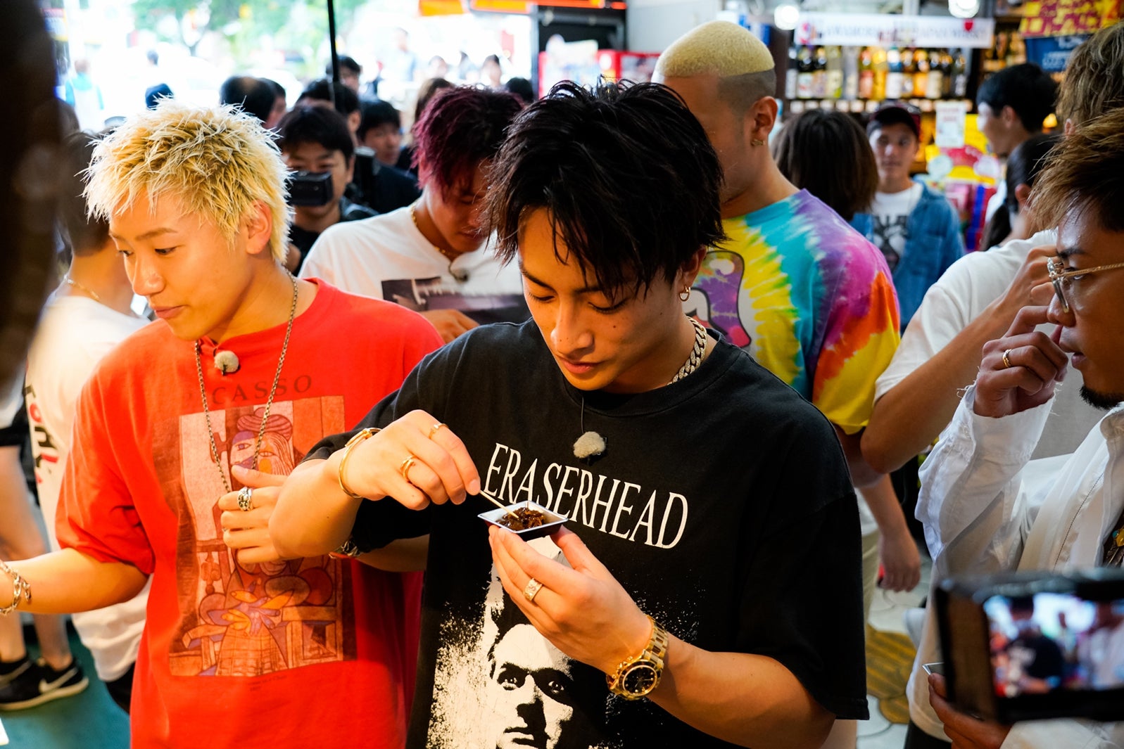 白濱亜嵐（中央）／モデルプレス独占カット（C）AbemaTV