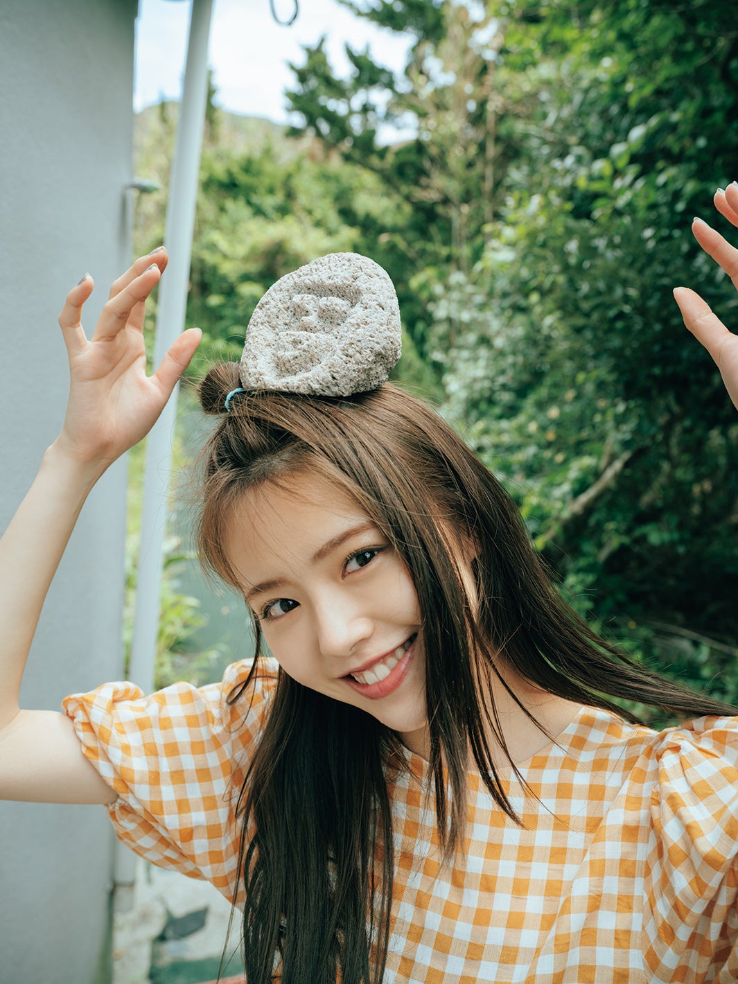 鈴木ゆうか1st写真集「ゆうペース」／撮影：神戸健太郎