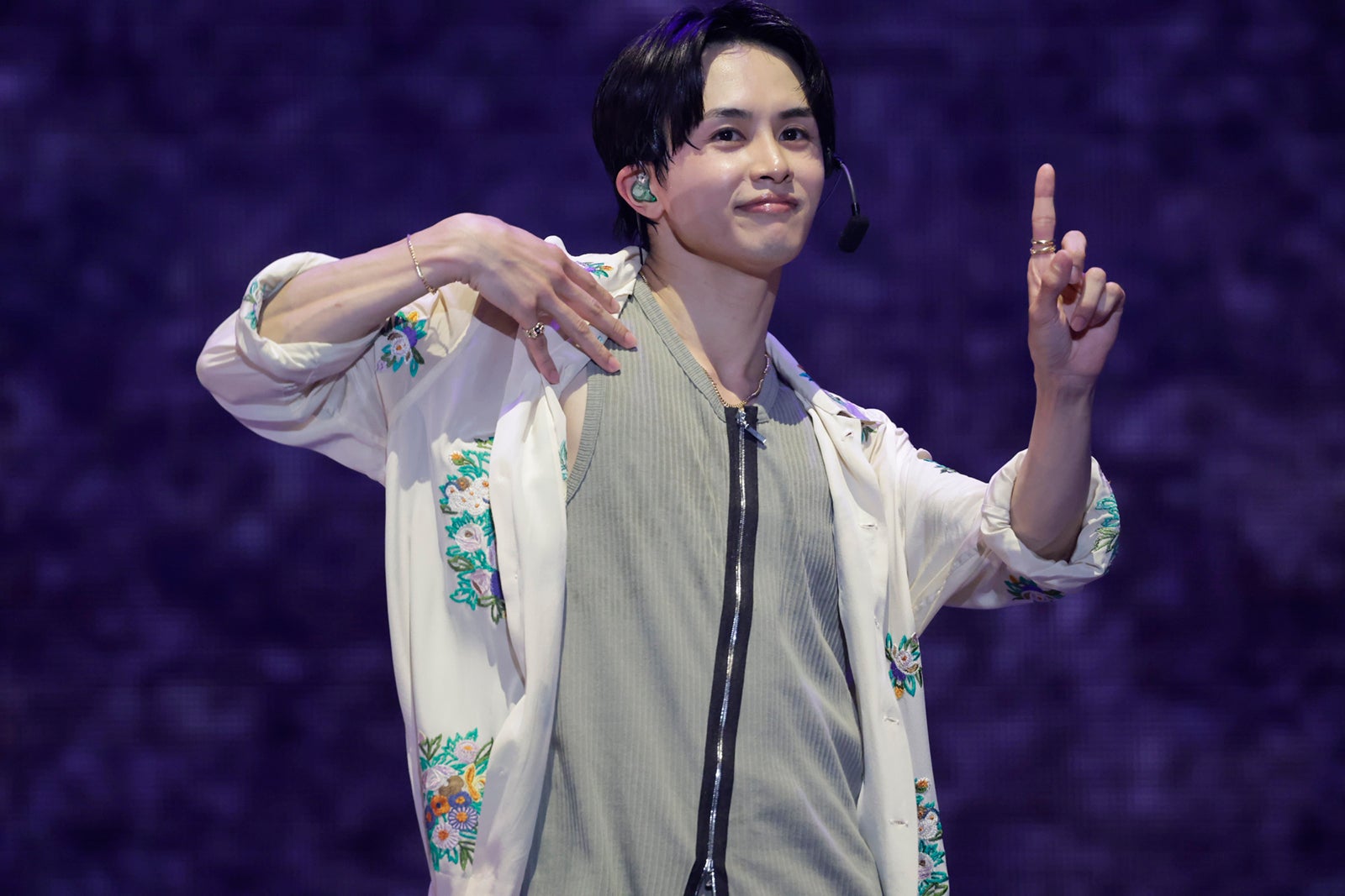 タクヤ／米山三郎、笹森健一