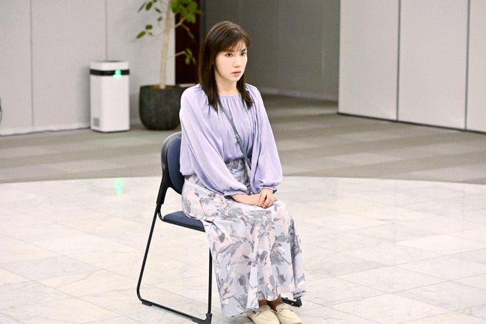 仲里依紗「不適切にもほどがある!」第9話より(C)TBS