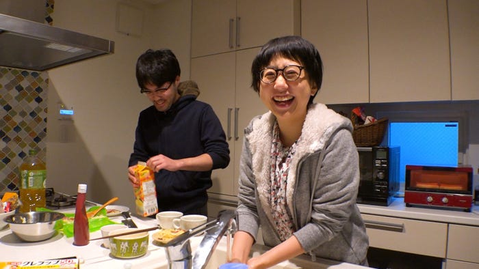 助宗佑美(手前)/24日放送「セブンルール」より(写真提供:カンテレ)