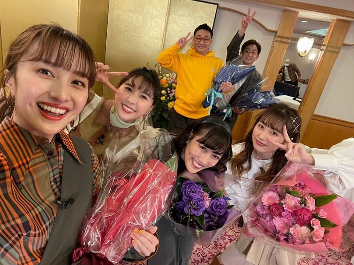 ももクロ あーりん ももクロと行く 最終回での集合ショットを公開 いつか復活できたら モデルプレス ももクロ あーりん ももクロと行く 最終回での集合ショットを公開 いつか復活できたら モデルプレス