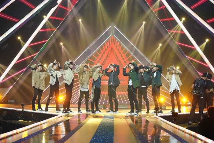 デビュー評価「GrandMaster」ステージ「PRODUCE 101 JAPAN」最終回(C)LAPONE ENTERTAINMENT