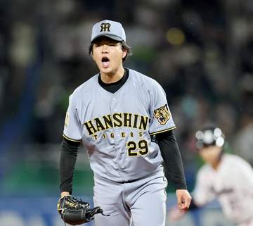 【解説】阪神・高橋 大きかった失点直後の併殺 久々の失点も動揺せず3球で仕留め流れ断ち切った 打者はタイミングとりづらいフォーム