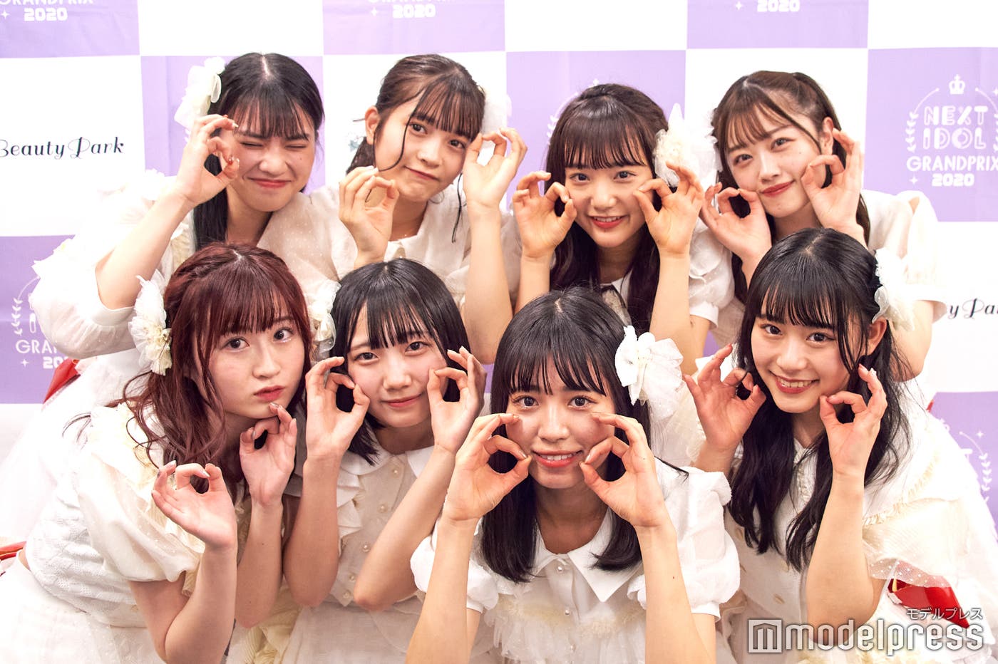 Peel the Apple (C)モデルプレス