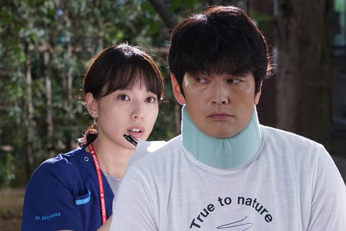 戸田恵梨香、丸山智己/「コード・ブルー」第5話より(画像提供:フジテレビ)