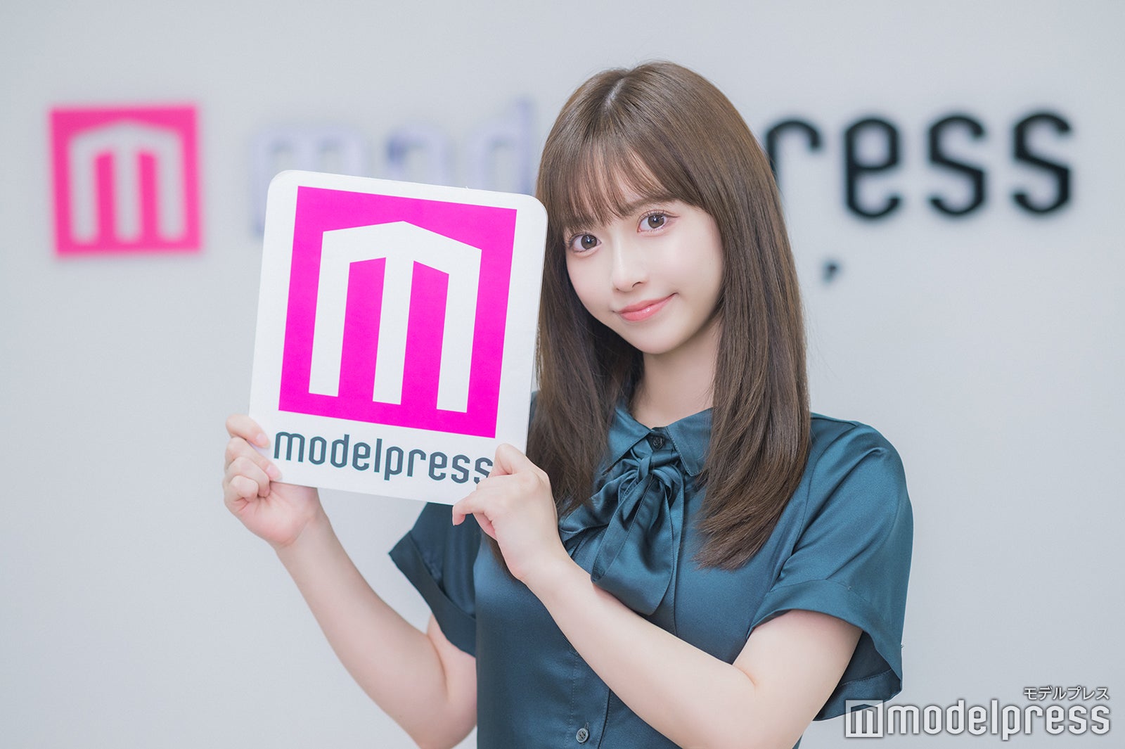 にじほ（C）モデルプレス