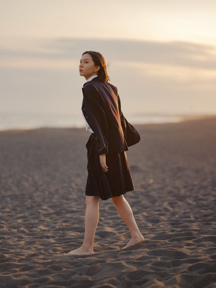 中島セナ(C)2025「終点のあの子」製作委員会