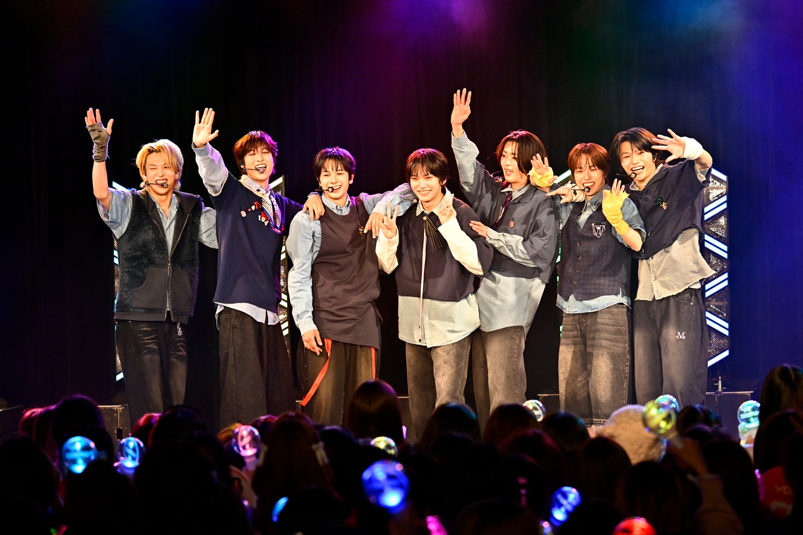 【「DREAM STAGE NAZE Showcase Tour」レポート】NAZEが集まったファンを前に笑顔 岩瀬洋志らTORINNERもゲスト登場