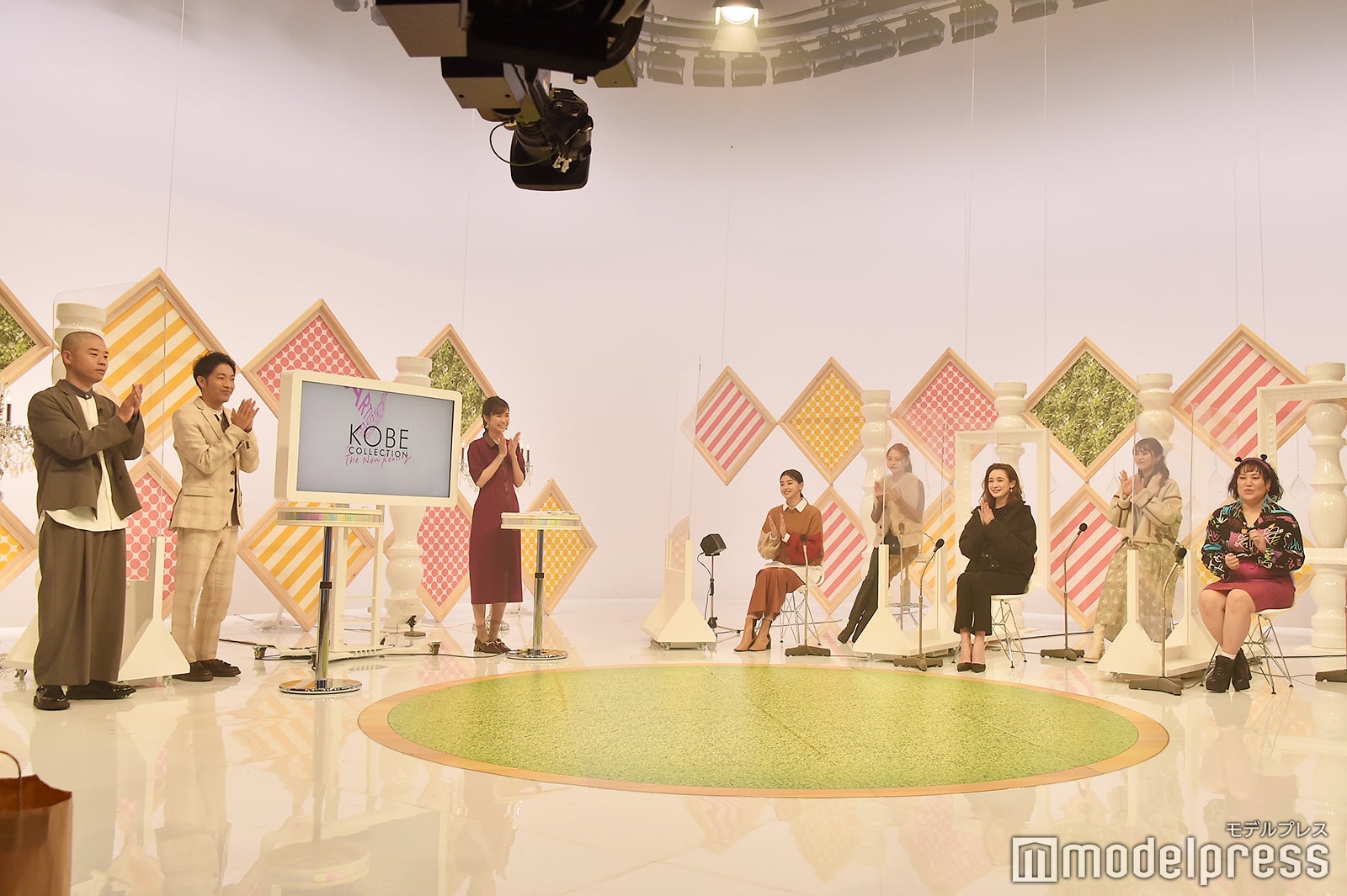 「神戸コレクションザニューリアリティー」オープニングの様子 （C）モデルプレス