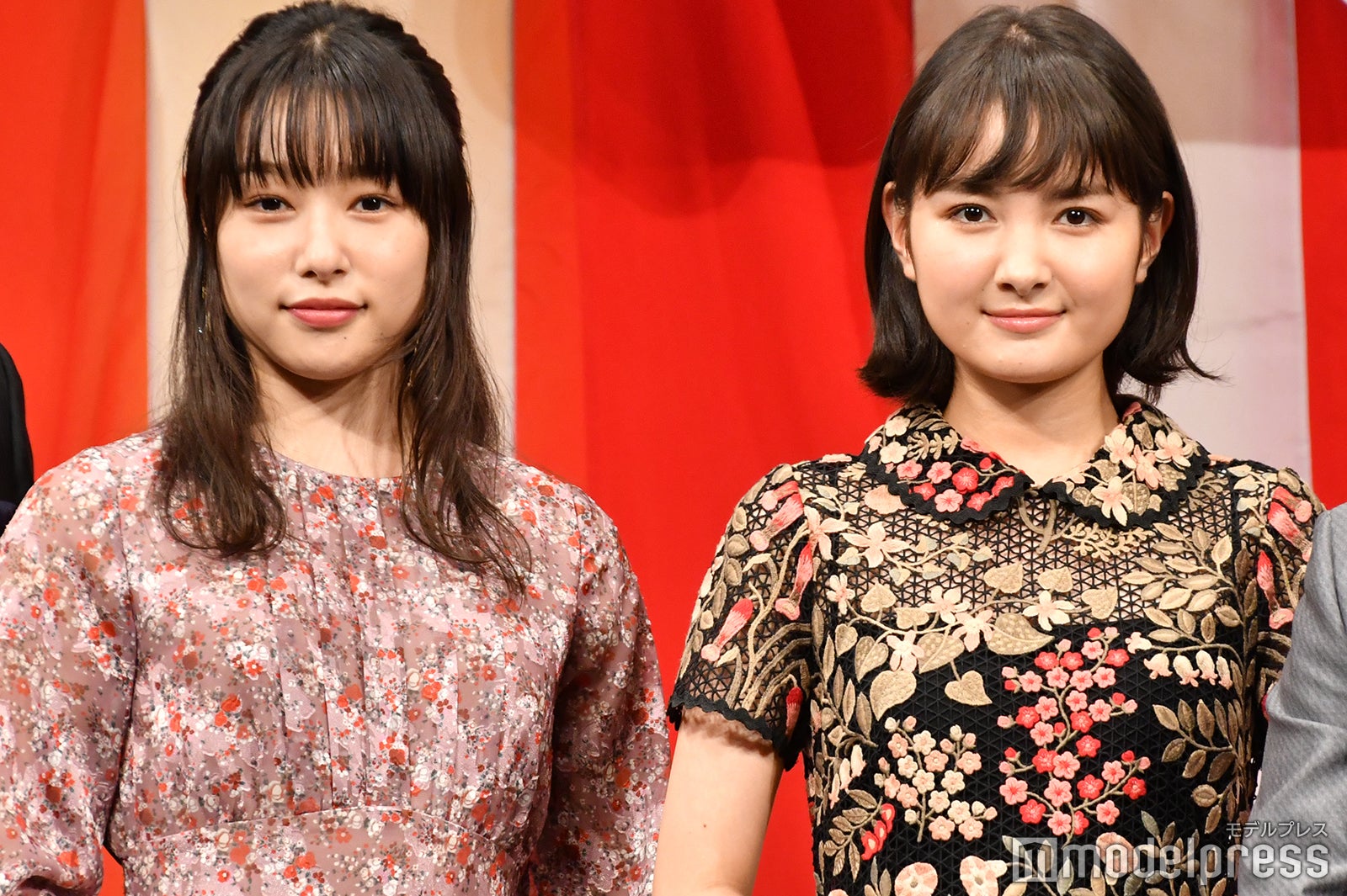 桜井日奈子、葵わかな （C）モデルプレス