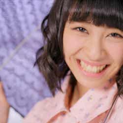 SUPER☆GiRLS・田中美麗/新テレビCM「雨の日が待ち遠しい」篇より