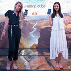 「Hello, New World. warp cube」で360°ヴァーチャルトリップ体験（左から）GENKING、新木優子