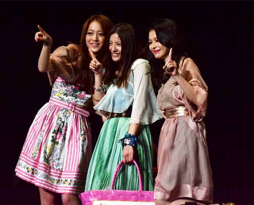 佐々木希、吉高由里子、ビビアン・スー、”みんなでキュン!”するステージに登場