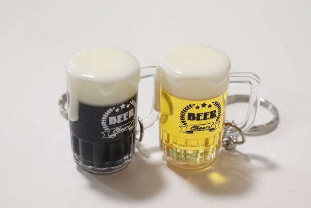 キーホルダー（ビール）　色違い