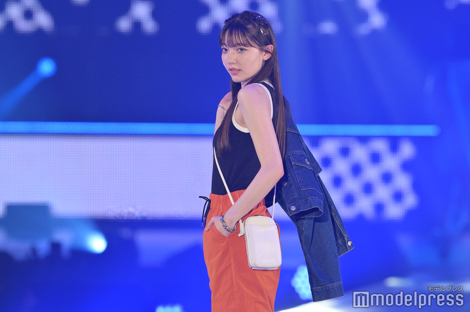 雑賀サクラ（C）モデルプレス