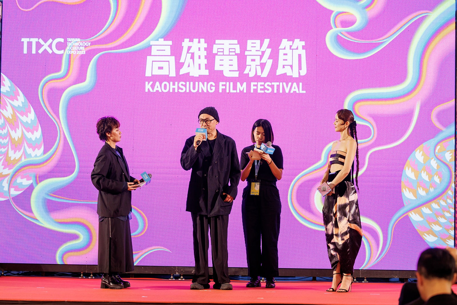 内田英治監督ら（C）2024『マッチング』製作委員会