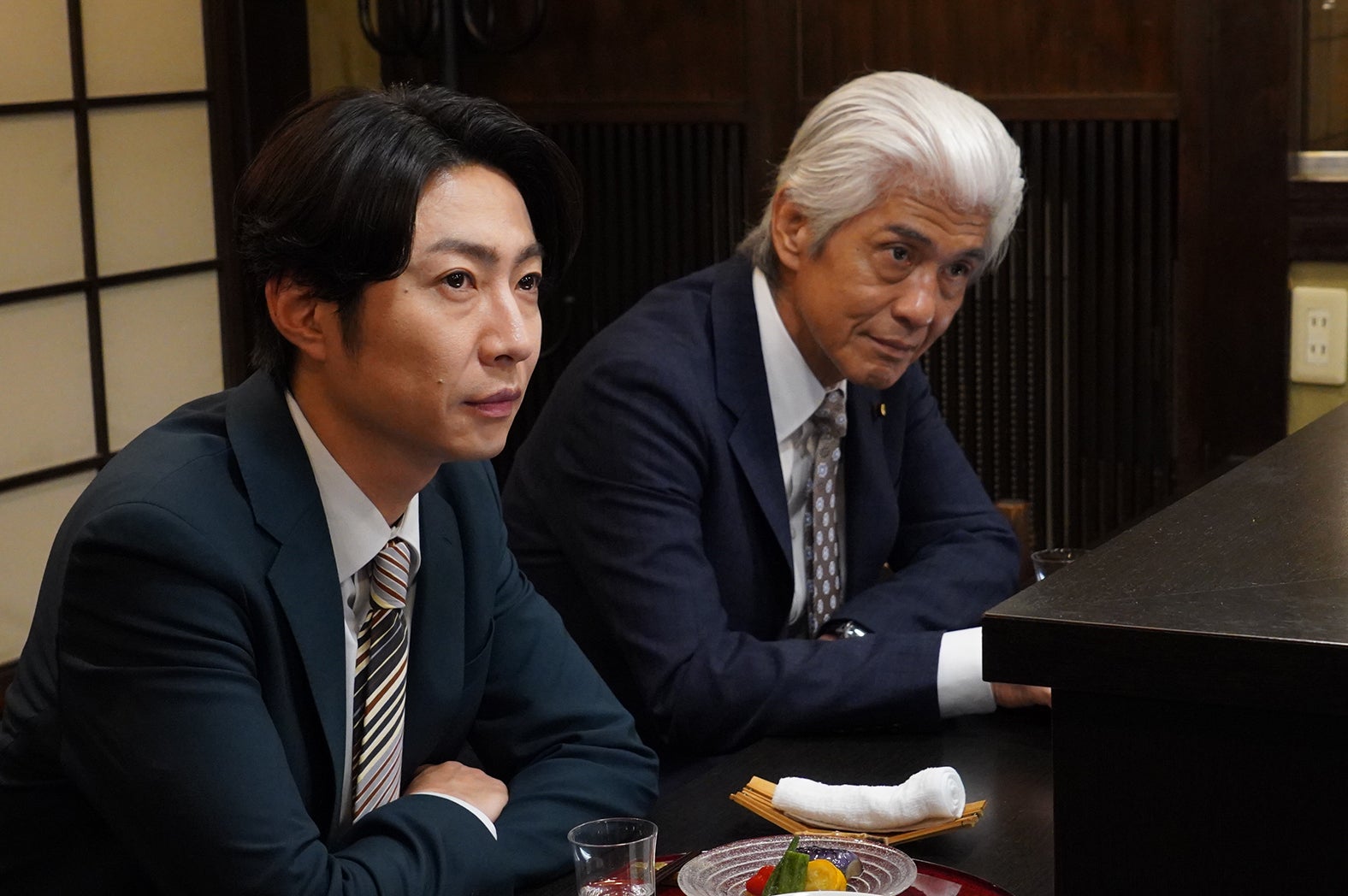 相葉雅紀、佐藤浩市「大追跡～警視庁SSBC強行犯係～」第5話（C）テレビ朝日・東映
