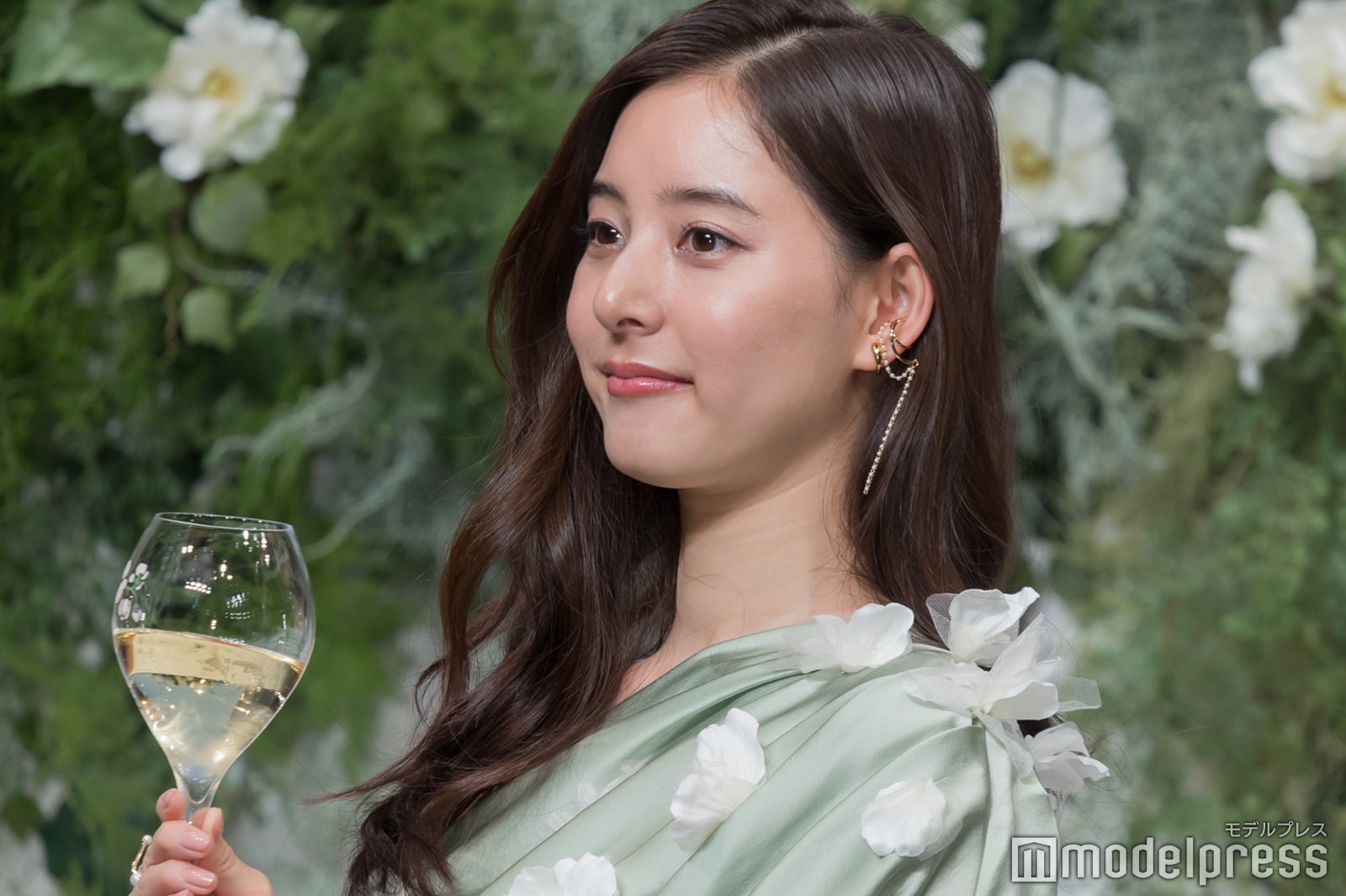 新木優子（C）モデルプレス