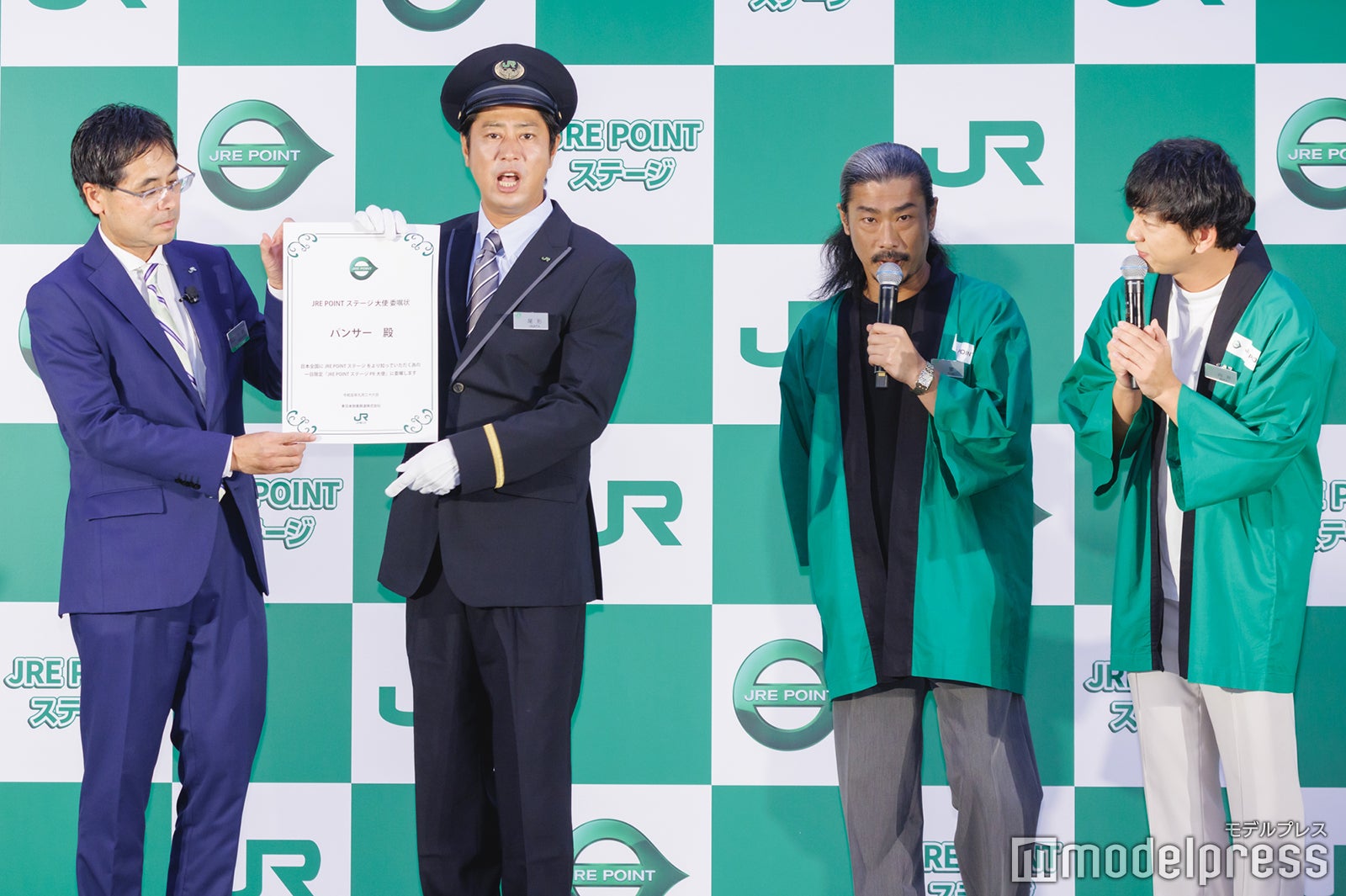 尾形貴弘、菅良太郎、向井慧（C）モデルプレス