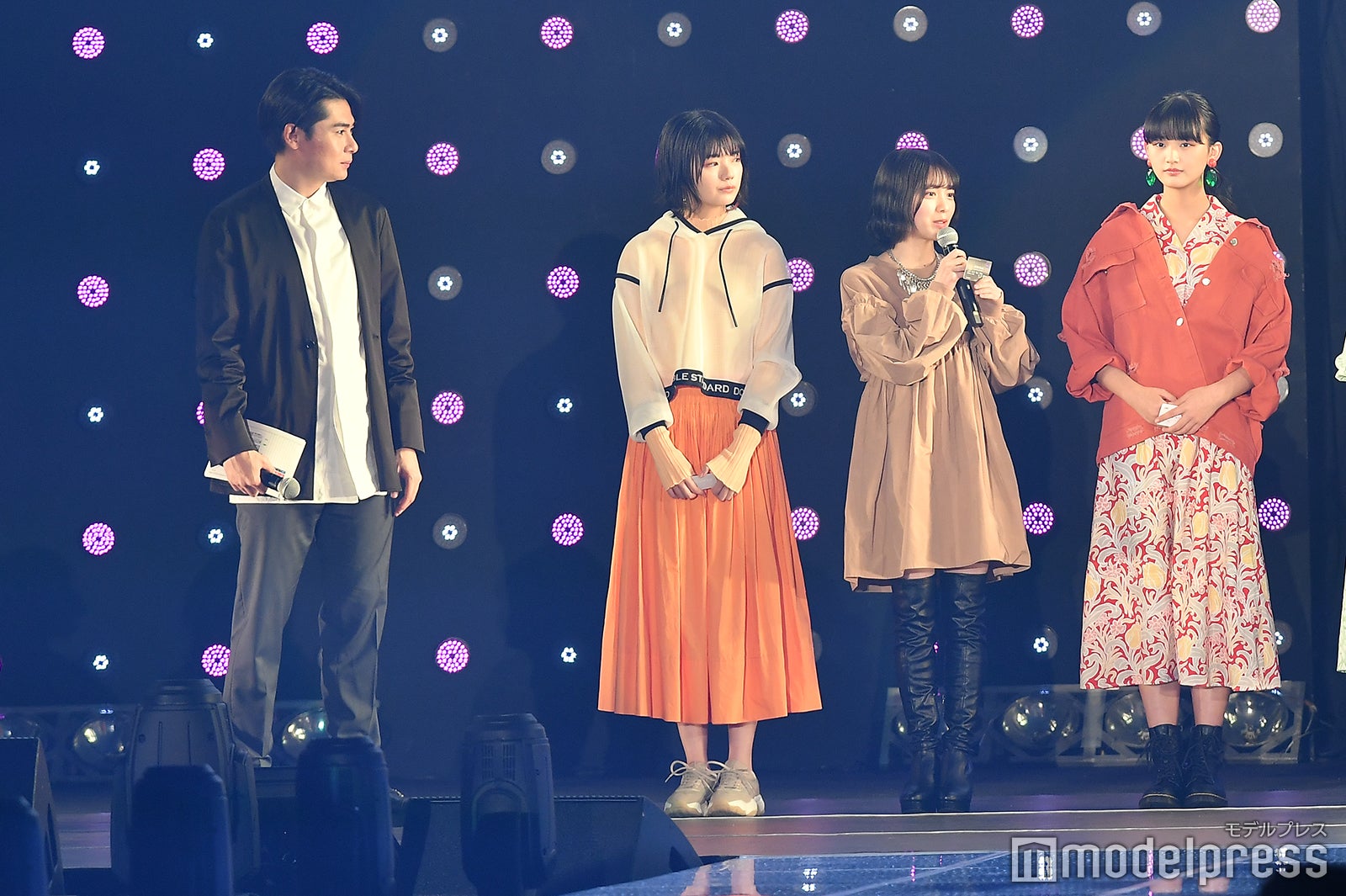 欅坂46（C）モデルプレス