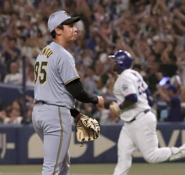 阪神・神宮が痛恨のプロ初被弾 サノーに左越え2ラン デビュー8試合目でついに初失点