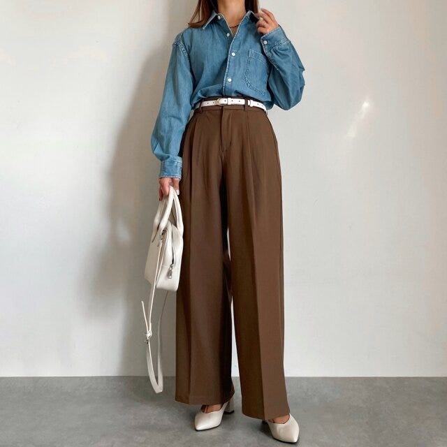 GUブラウンタックワイドパンツとブルーコーデ