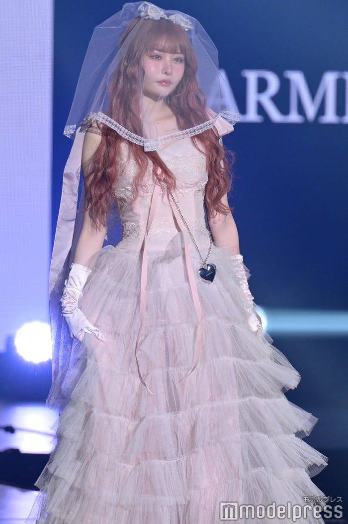 戦慄かなの(C)モデルプレス