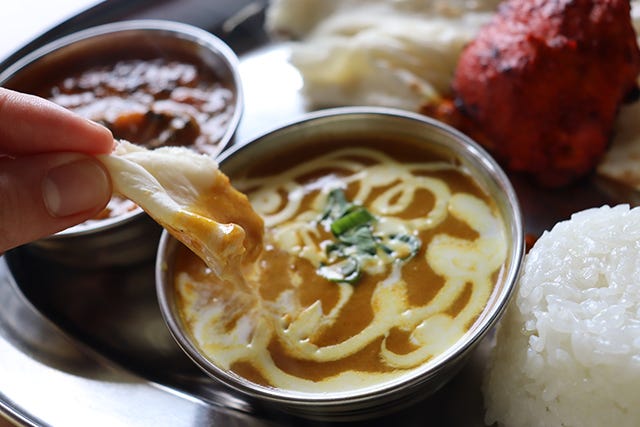 Cセットのチキンカレー