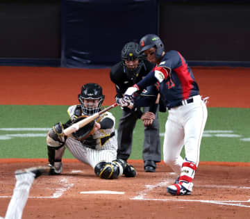 侍ジャパン 代打の神様誕生！？森下翔太が勝負所で2点タイムリー 貴重な追加点たたき出す お茶立てポーズもしっかり