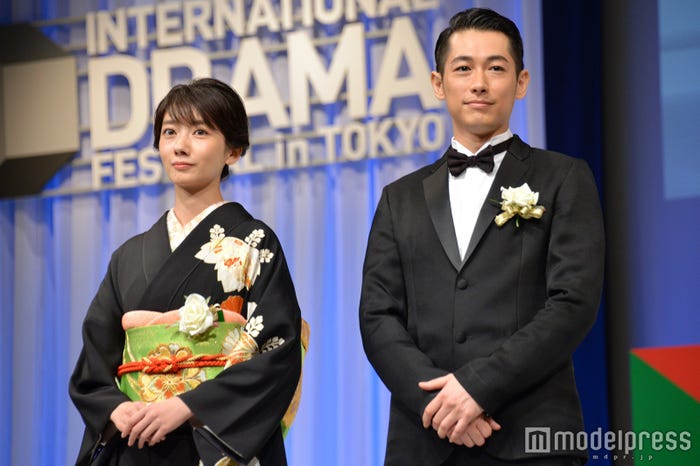 波瑠、ディーン・フジオカ(C)モデルプレス