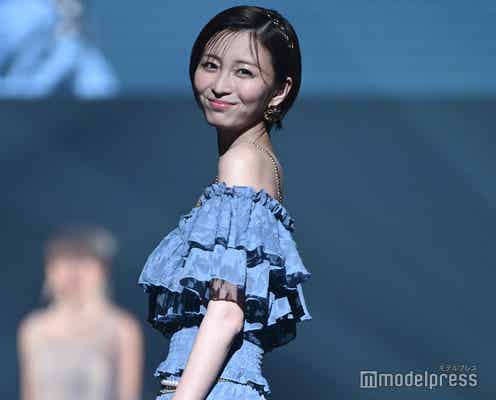 岡崎紗絵、オフショルドレスで美デコルテ際立つ【TGC香川2025】