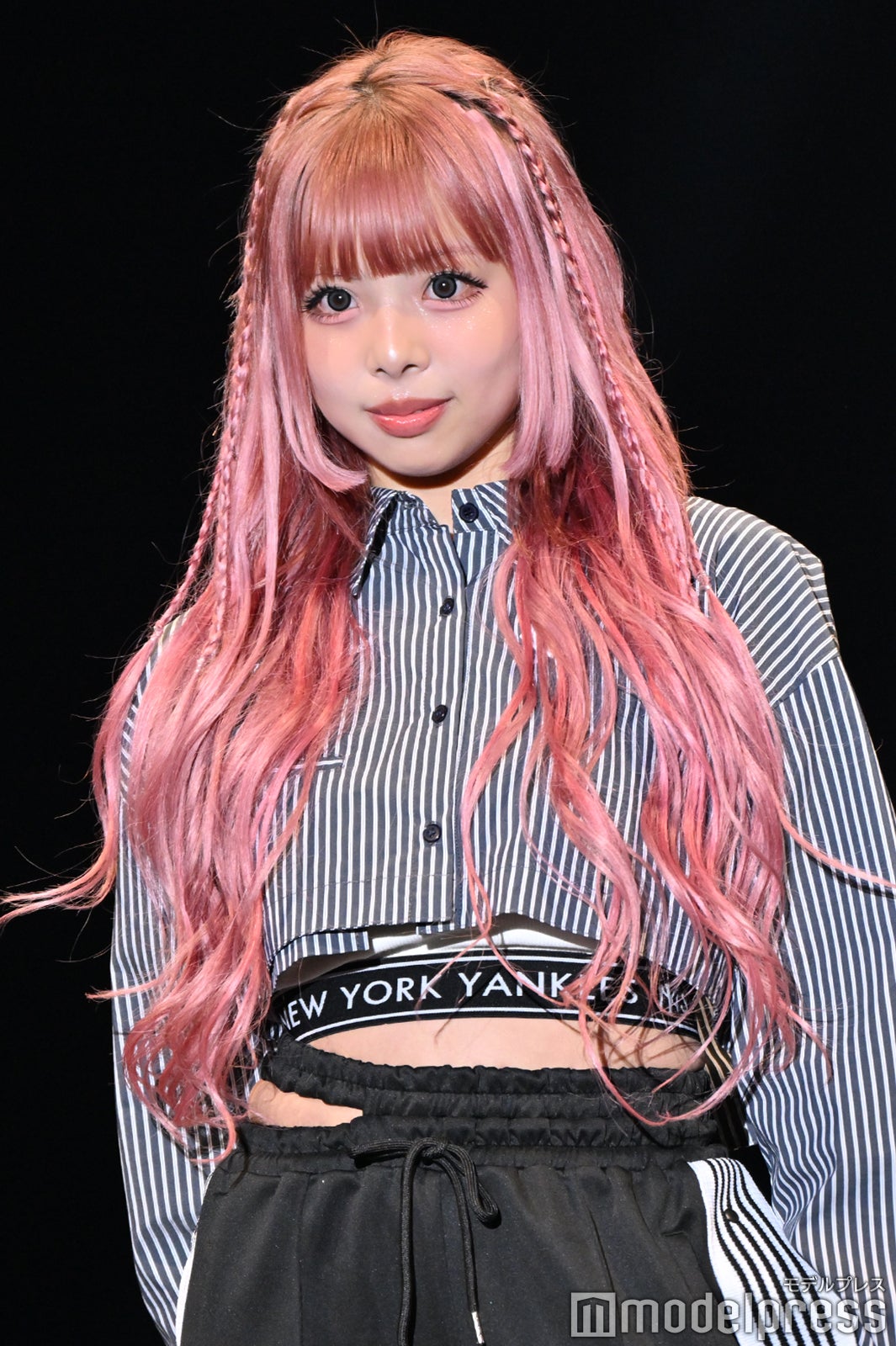 （C）モデルプレス