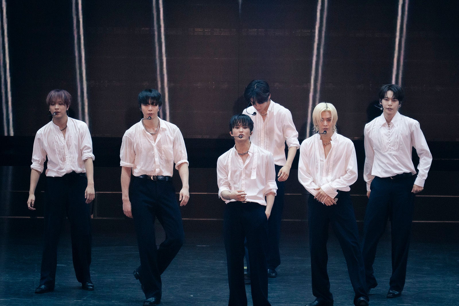 NCT 127東京ドーム公演に地響きレベルの叫び 6人だからこそ