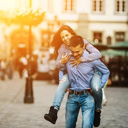 思わず笑顔に…!男性が「この人と付き合ってよかった」と思う瞬間
