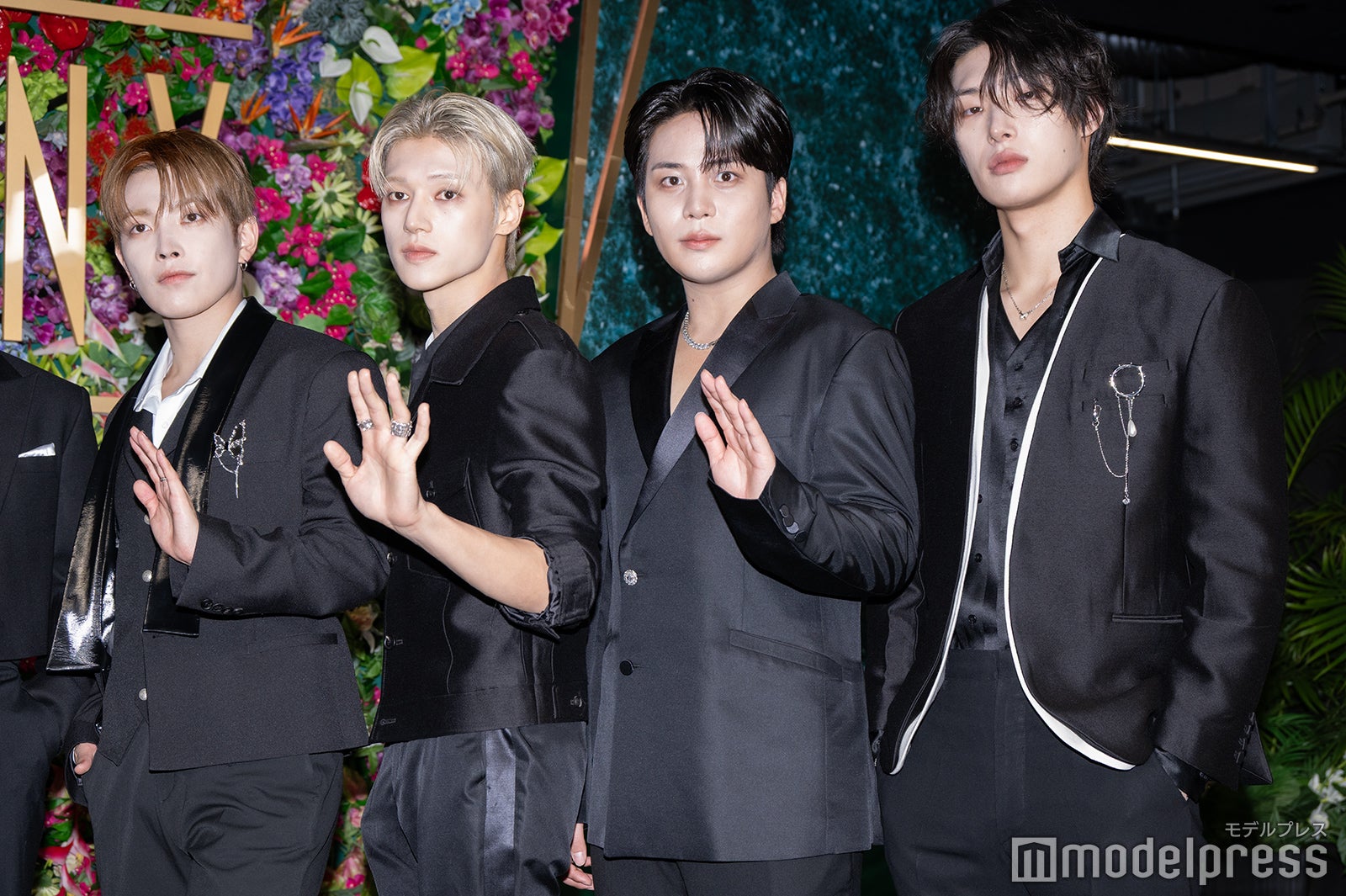 ATEEZ（C）モデルプレス