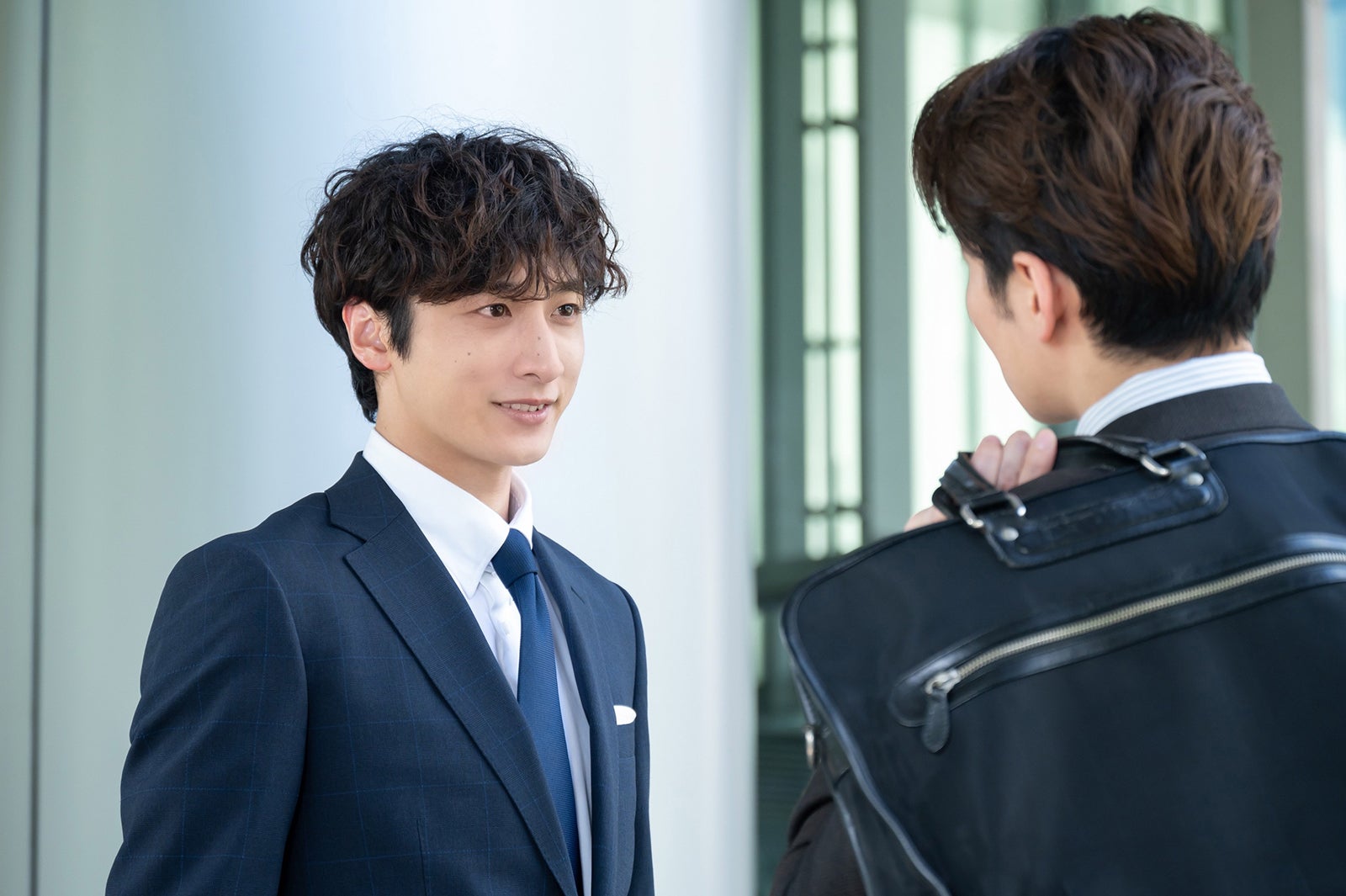 小関裕太、武田航平「癒やしのお隣さんには秘密がある」第5話より（C）日本テレビ