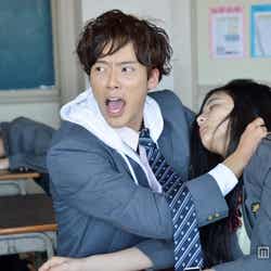 今夏7月より公開決定「生贄のジレンマ」場面カットより(C) 2013土橋真二郎、アスキー・メディアワークス/ジェネオン・ユニバーサル・エンターテイメント