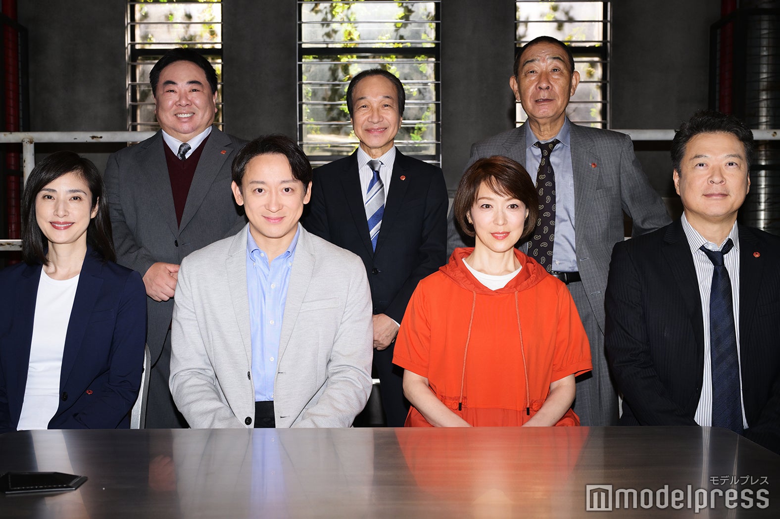 （左上から）塚地武雅、小日向文世、でんでん（左下から）天海祐希、山本耕史、若村麻由美、田中哲司（C）モデルプレス